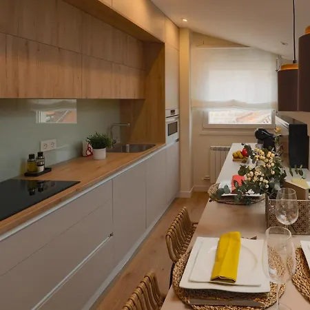 Queseros Apartment *