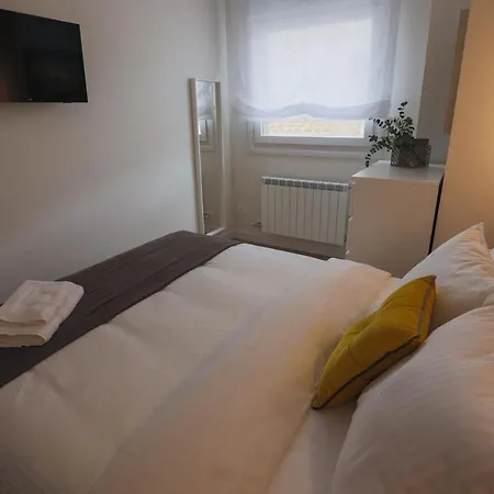 Queseros Apartamento Quintanadueñas